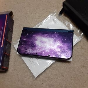 Nintendo 3D XL galaxy edition